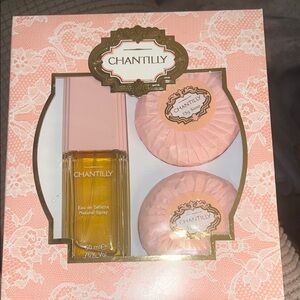 Vintage Chantilly Pink Fragrance and Soap Gift Set